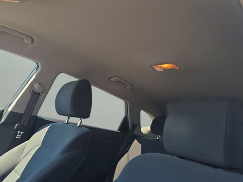 Used 2019 Hyundai Tucson SE FWD image 14