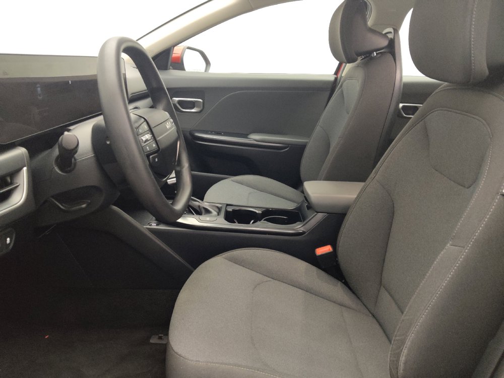 Used 2025 Kia K4 FWD image 17