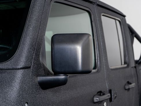 Used 2018 Dodge Durango image 32