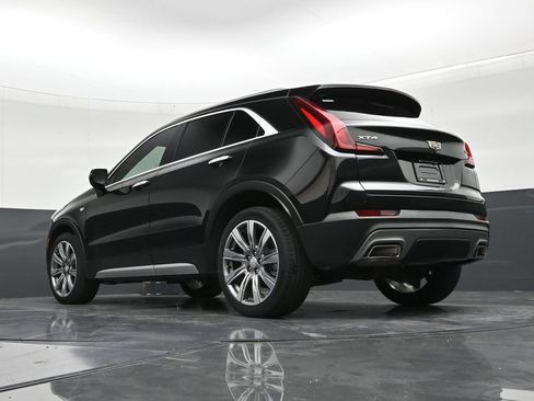 Certified 2023 Cadillac XT4 Premium Luxury FWD image 23