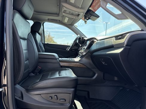 Used 2020 GMC Yukon Denali w/ Open Road Package image 35