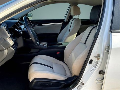 Used 2019 Honda Civic EX image 20