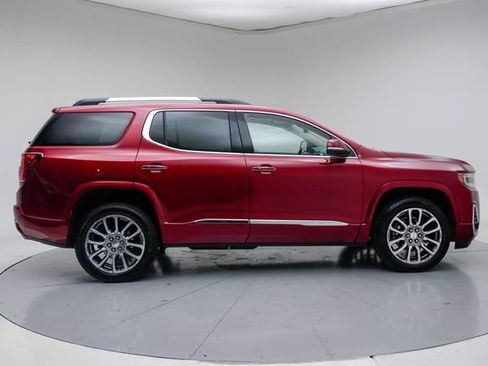Used 2023 GMC Acadia Denali w/ Denali Technology Package AWD/4WD image 22