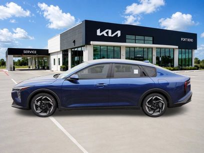 New 2026 Kia K4 EX