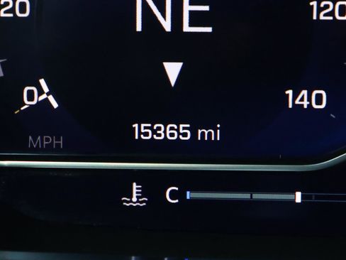 Used 2024 Chevrolet Suburban Premier w/ Premium Package 2 image 29