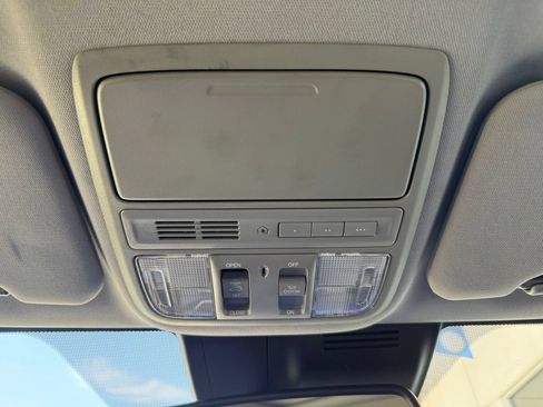 Used 2017 Honda CR-V Touring image 13