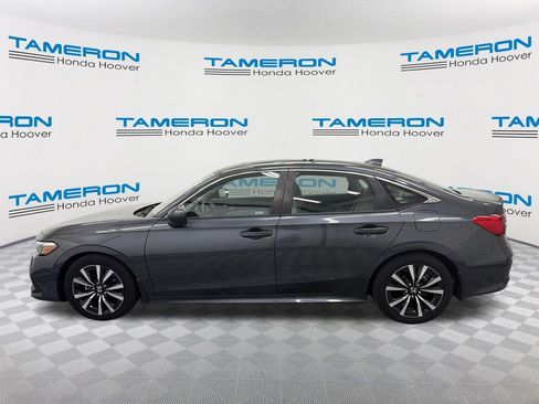 Used 2022 Honda Civic EX image 2