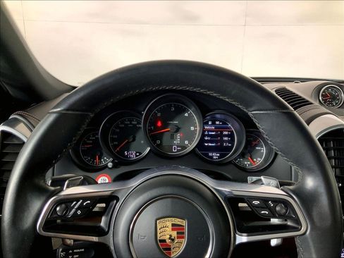 Certified 2016 Porsche Cayenne Diesel AWD/4WD image 11
