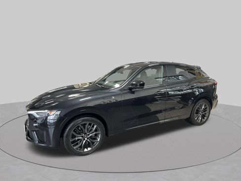 Used 2023 Maserati Levante Modena S AWD/4WD image 34