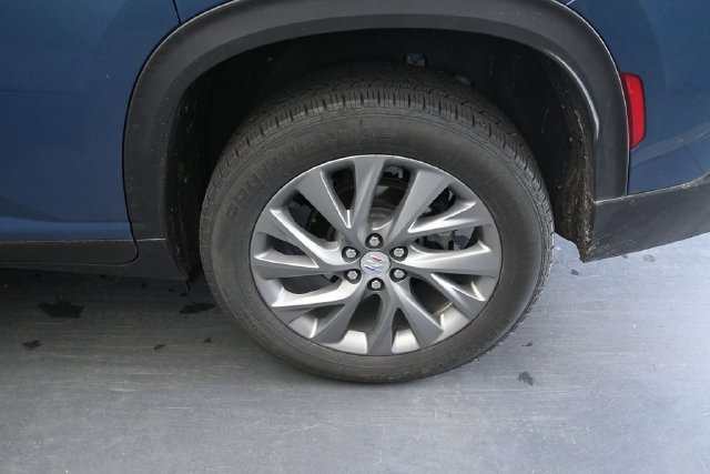 Used 2026 Buick Enclave Preferred AWD/4WD image 12