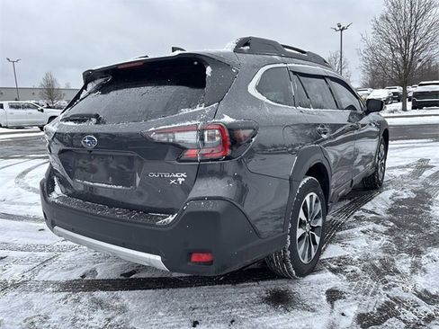 Used 2024 Subaru Outback Limited XT image 11