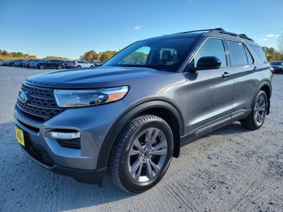 Used 2022 Ford Explorer XLT w/ Equipment Group 202A