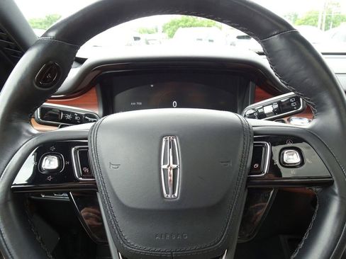 Used 2022 Lincoln Aviator Reserve w/ Equipment Group 201A AWD/4WD image 22