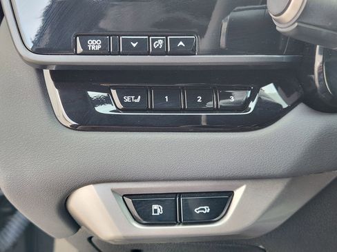 Certified 2023 Lexus RX 350 Premium Plus w/ Accessory Package (K3) image 21