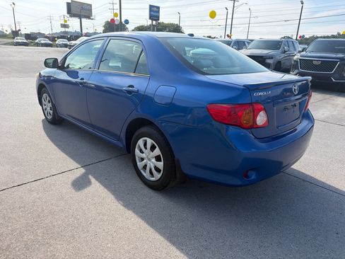 Used 2010 Toyota Corolla FWD image 6
