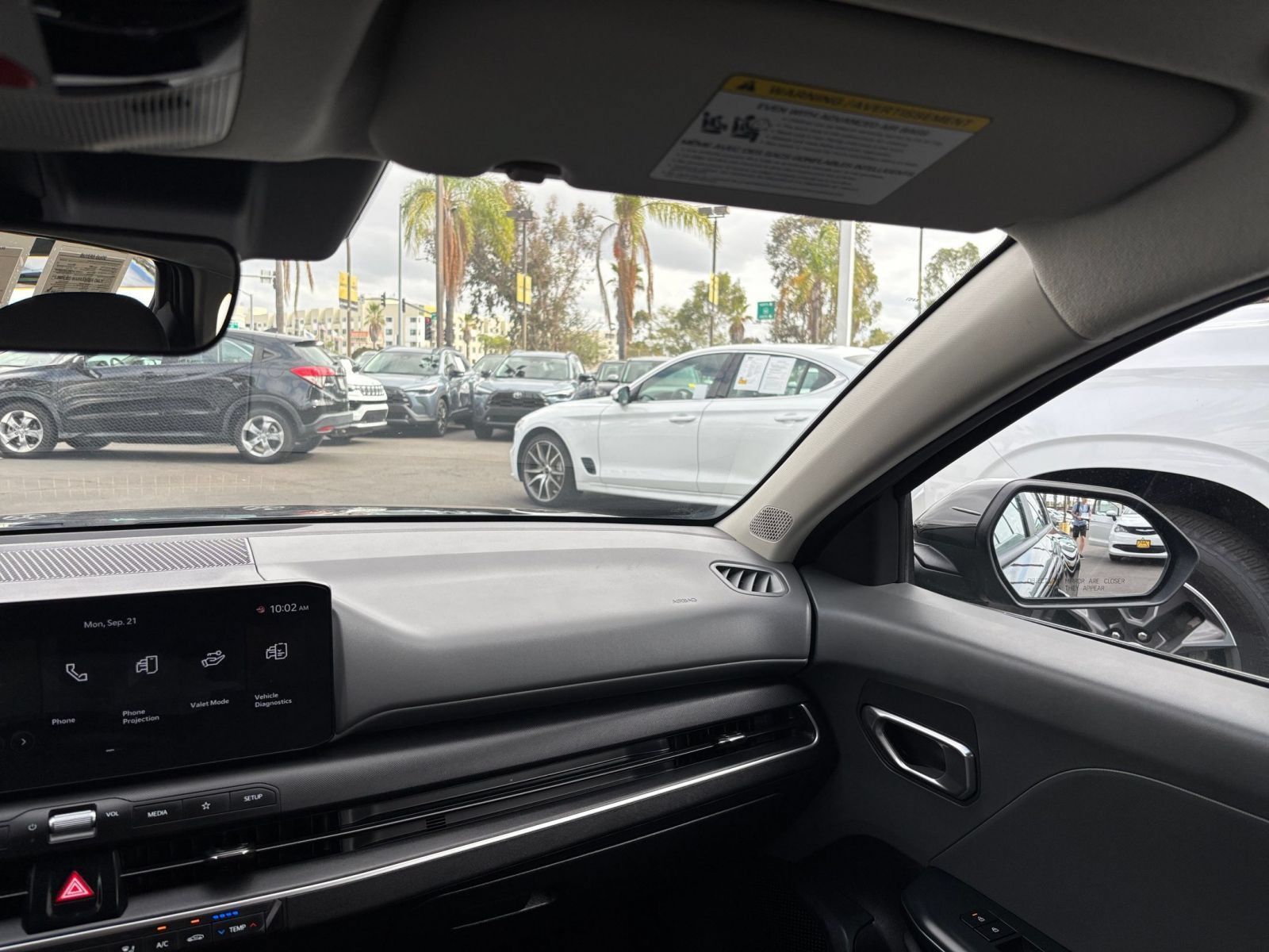 Used 2025 Hyundai Sonata SEL FWD image 34