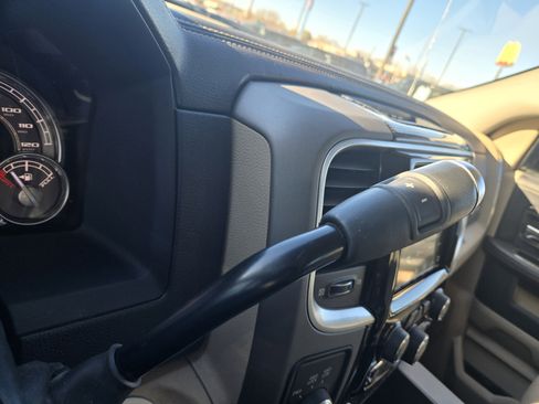 Used 2018 RAM 3500 Laramie Longhorn image 22