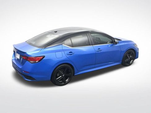 Used 2024 Nissan Sentra SR w/ SR Premium Package FWD image 35