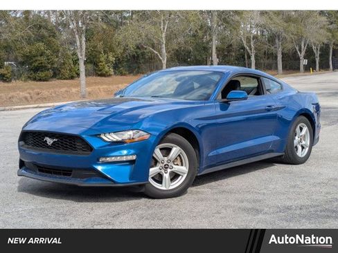 Used 2018 Ford Mustang Coupe image 1