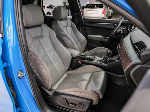 Used 2020 Audi Q3 2.0T Premium Plus w/ Premium Plus Package image 38