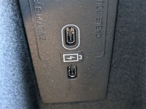 New 2026 Volvo XC60 T8 Ultra w/ Protection Package Premier image 26