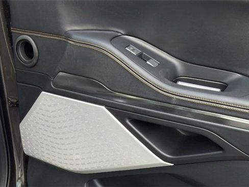 New 2026 Lincoln Navigator Black Label image 9