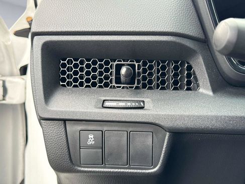 Certified 2024 Honda CR-V EX image 31