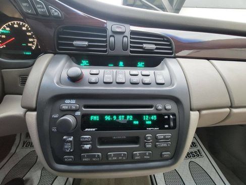 Used 2004 Cadillac De Ville DHS w/ Equipment Group image 19