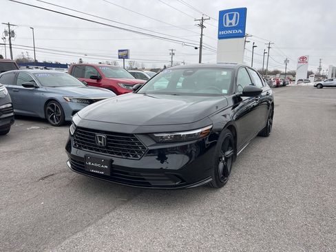 Used 2024 Honda Accord Sport image 1