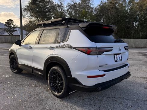 New 2026 Mitsubishi Outlander AWD image 5