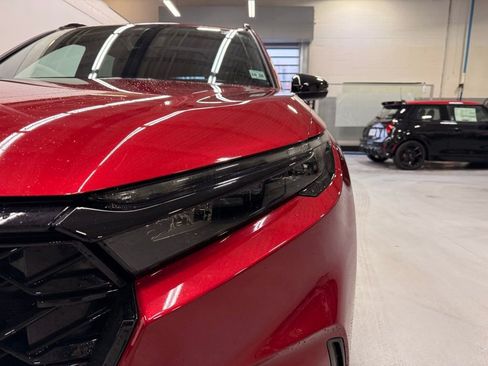 Used 2024 Honda CR-V Sport Touring image 9