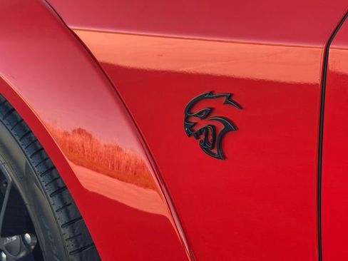 Used 2018 Dodge Challenger SRT Hellcat image 26
