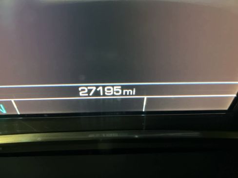 Used 2019 GMC Acadia SLT image 32