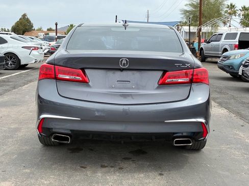 Used 2018 Acura TLX V6 FWD image 7