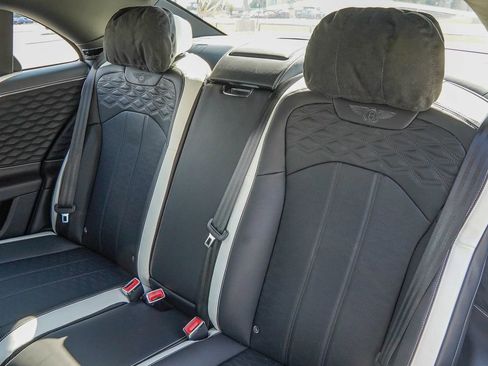New 2026 Bentley Flying Spur Plug-In Hybrid AWD/4WD image 39