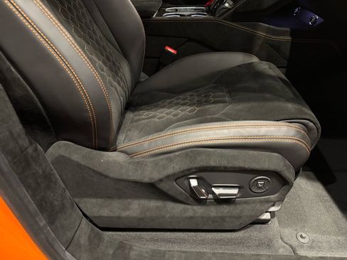 Used 2023 Lamborghini Urus Performante image 71