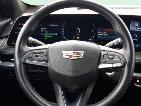 Used 2025 Cadillac XT4 Premium Luxury AWD/4WD image 18