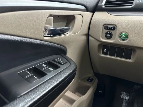 Used 2017 Honda Pilot EX-L image 22
