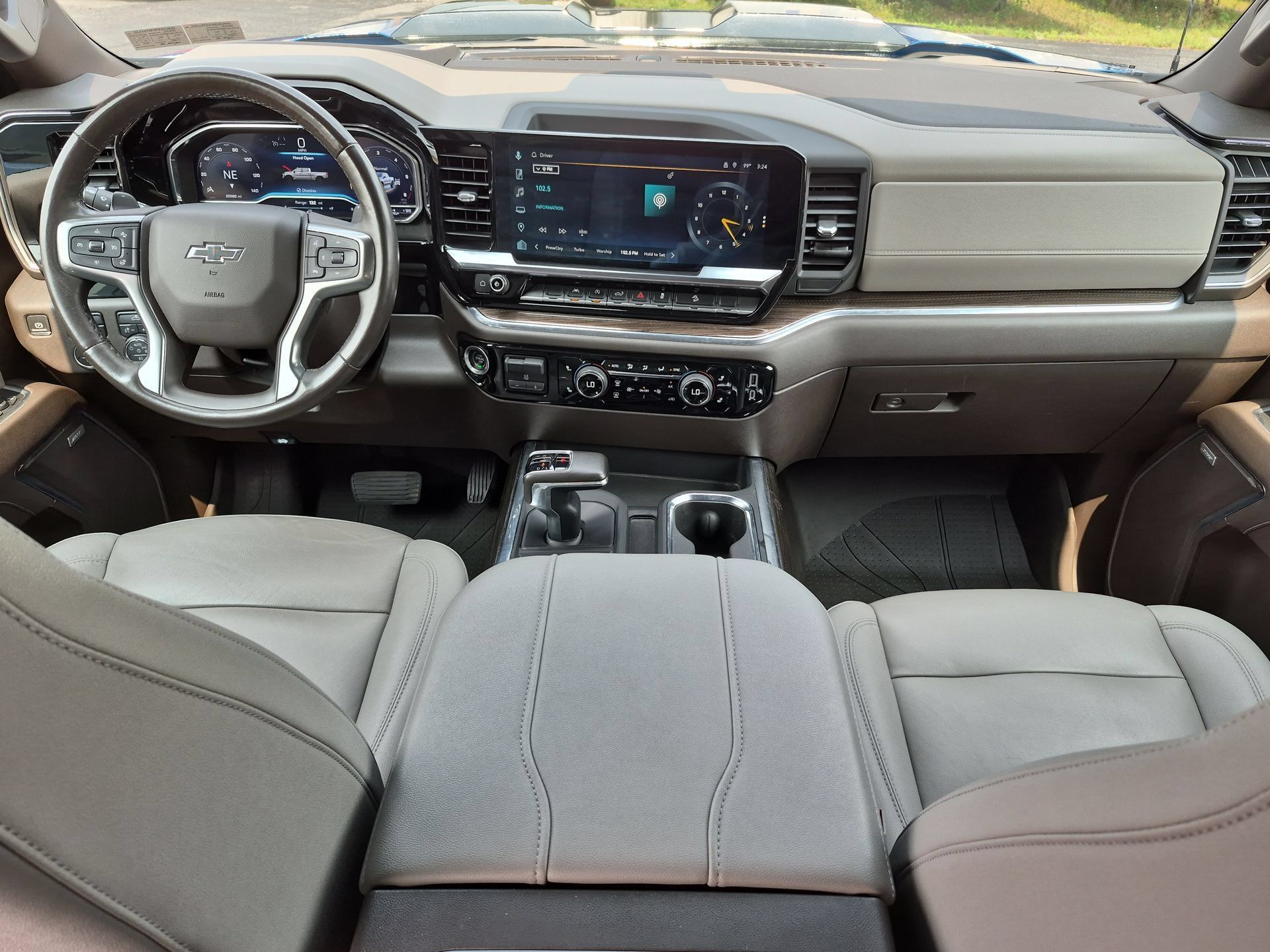 Certified 2023 Chevrolet Silverado 1500 LT Trail Boss w/ Convenience Package II AWD/4WD image 20