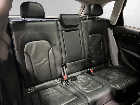 Used 2014 Audi Q5 2.0T Premium Plus w/ Premium Plus Package image 19