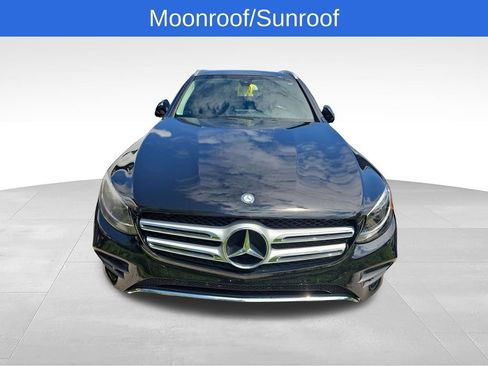 Used 2016 Mercedes-Benz GLC 300 4MATIC image 2