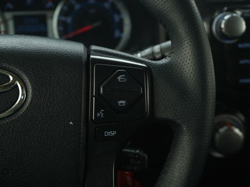 Used 2019 Toyota 4Runner TRD Off-Road Premium image 25