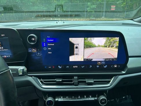 Used 2025 Chevrolet Equinox EV RS FWD image 20
