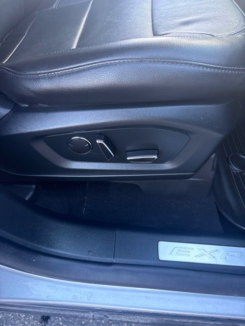 Used 2020 Ford Explorer Limited AWD/4WD image 31