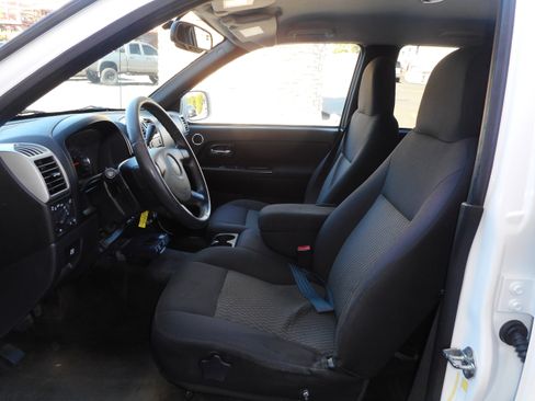Used 2010 Chevrolet Colorado LT AWD/4WD image 13