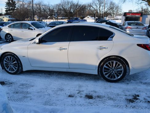 Used 2018 INFINITI Q50 Luxe w/ Essential Package (3.0T Luxe) image 8