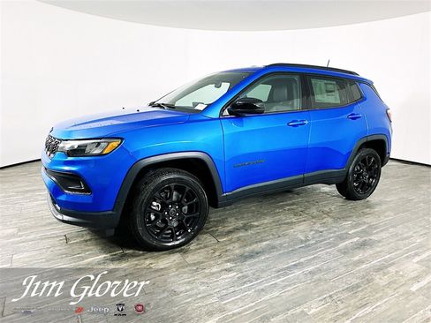 New 2026 Jeep Compass Latitude image 4