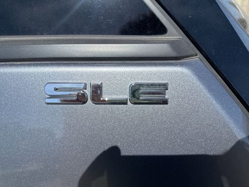 Used 2019 GMC Terrain SLE image 12