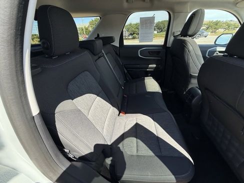 Used 2021 Ford Bronco Sport Big Bend w/ Big Bend Package image 12
