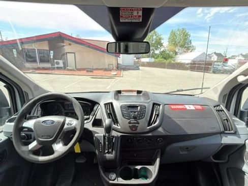 Used 2018 Ford Transit 150 148 Medium Roof RWD image 22